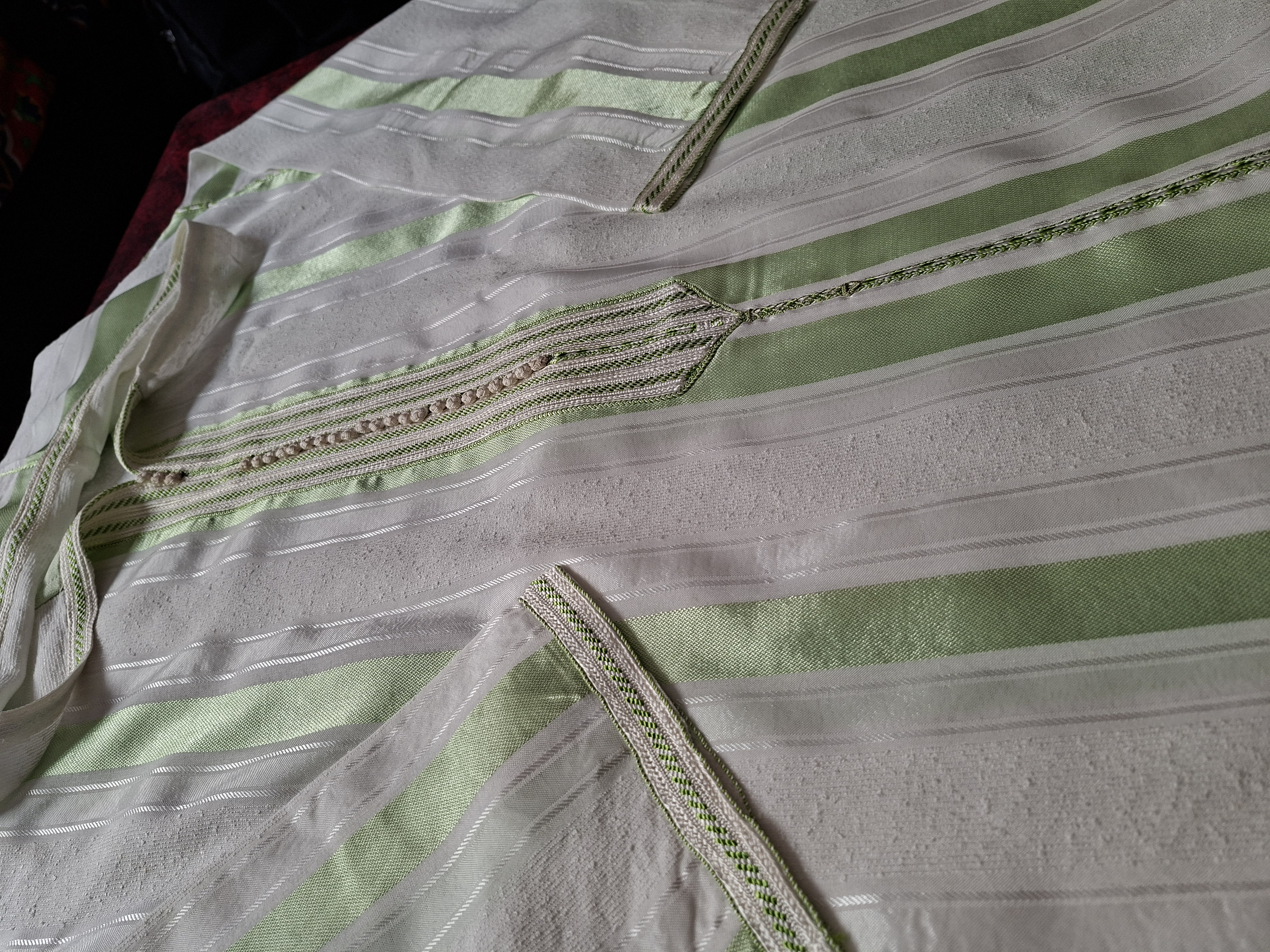 جلابة مغربي شعرة نص حرة